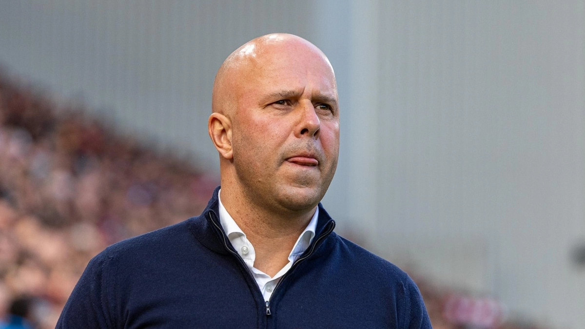 Liverpool on alert: Klopp on the verge of dismissal and 3 candidates in sight.