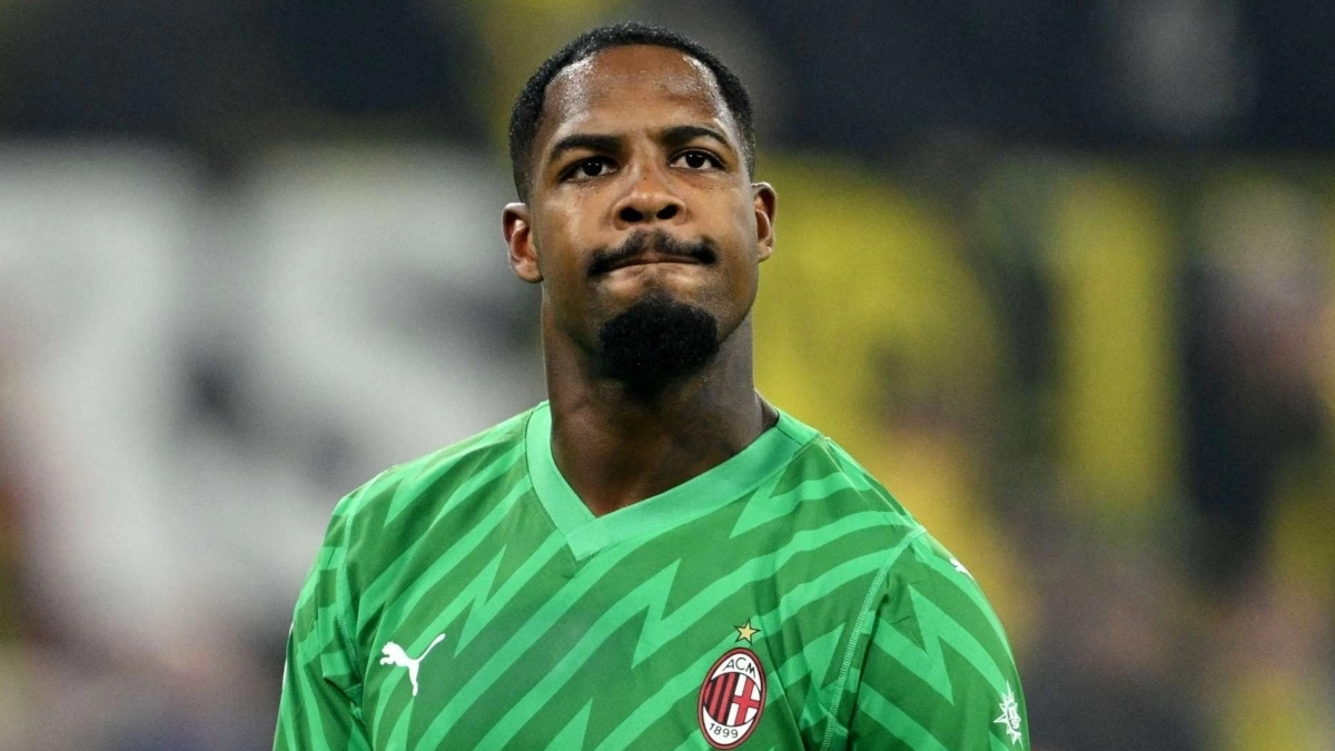 Mike Maignan tiene ofertas para irse del Milán / Goal.com