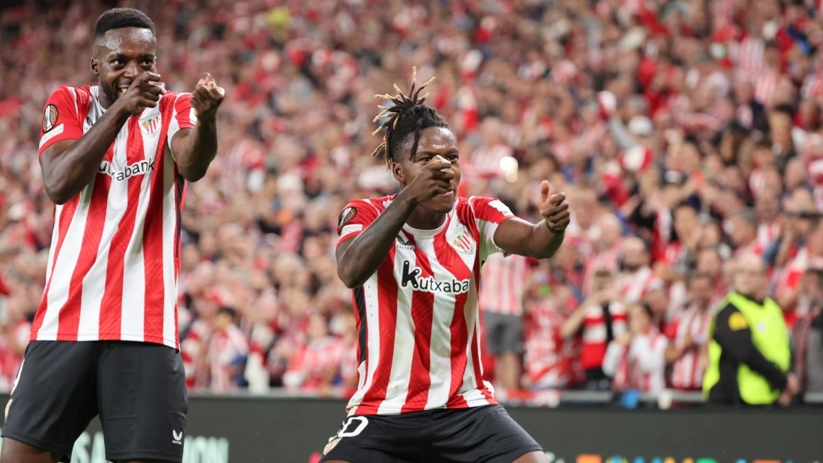 Nico Williams and Iñaki Williams celebrate a goal with Athletic Club.