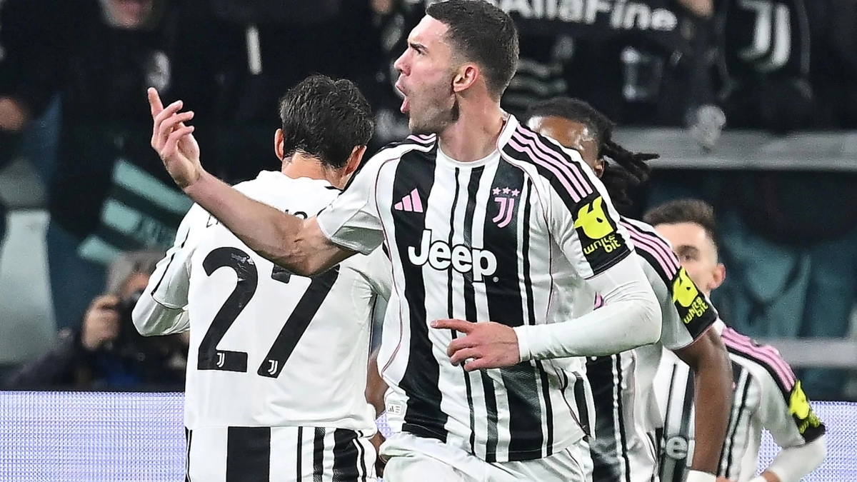 Liverpool goes after Vlahovic / La Razón