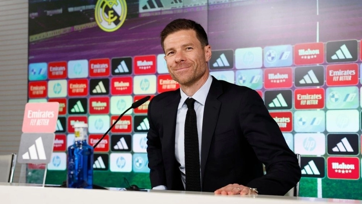 Mainoo sigue en la agenda del Real Madrid / Besoccer