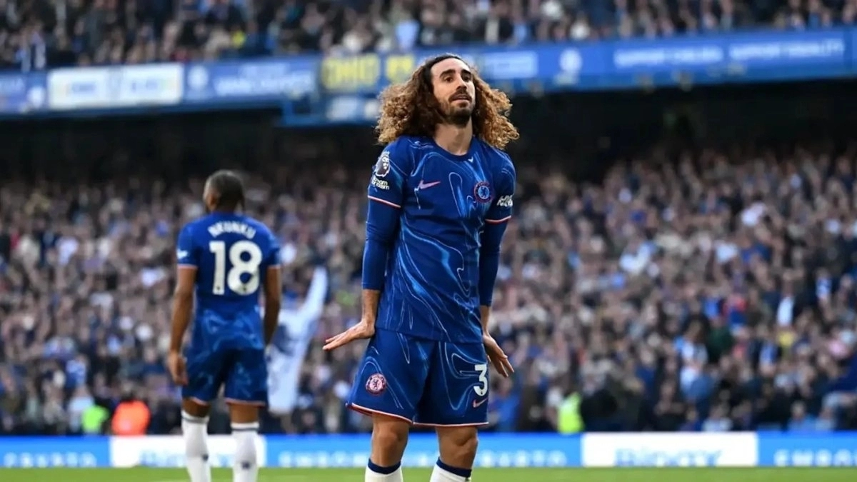Marc Cucurella celebrates a goal with Chelsea.