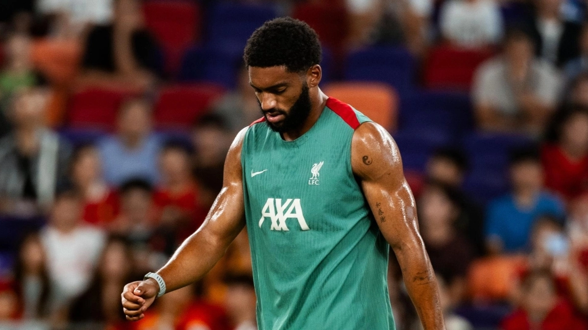 Joe Gomez tiene complicado salir del Liverpool / liverpoolfc.com