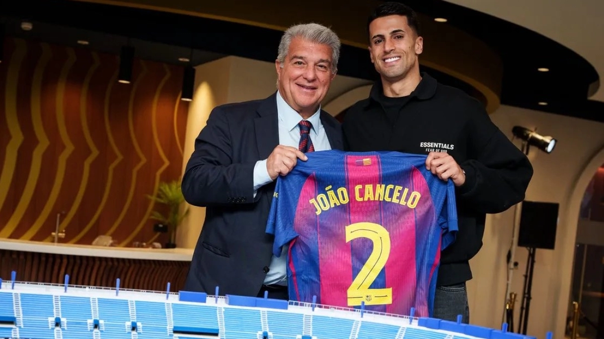 La Pizarra de Flick: ¿Cómo encaja el Joao Cancelo en el Barcelona?