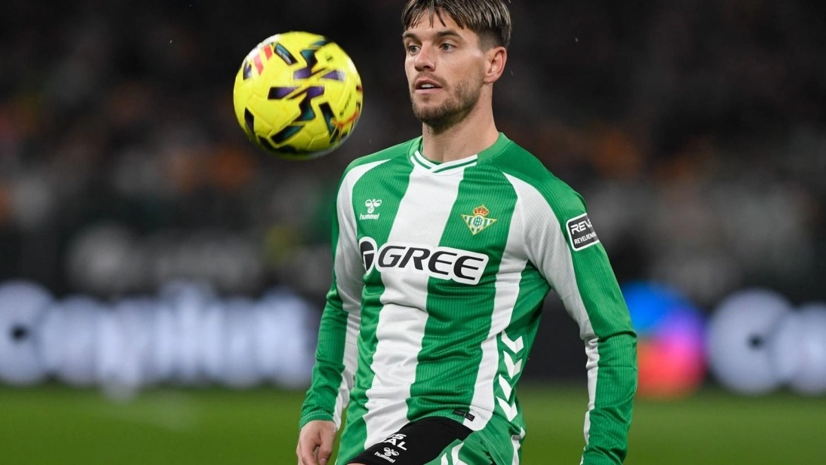<p>Giovanni Lo Celso is negotiating his departure from Betis</p>