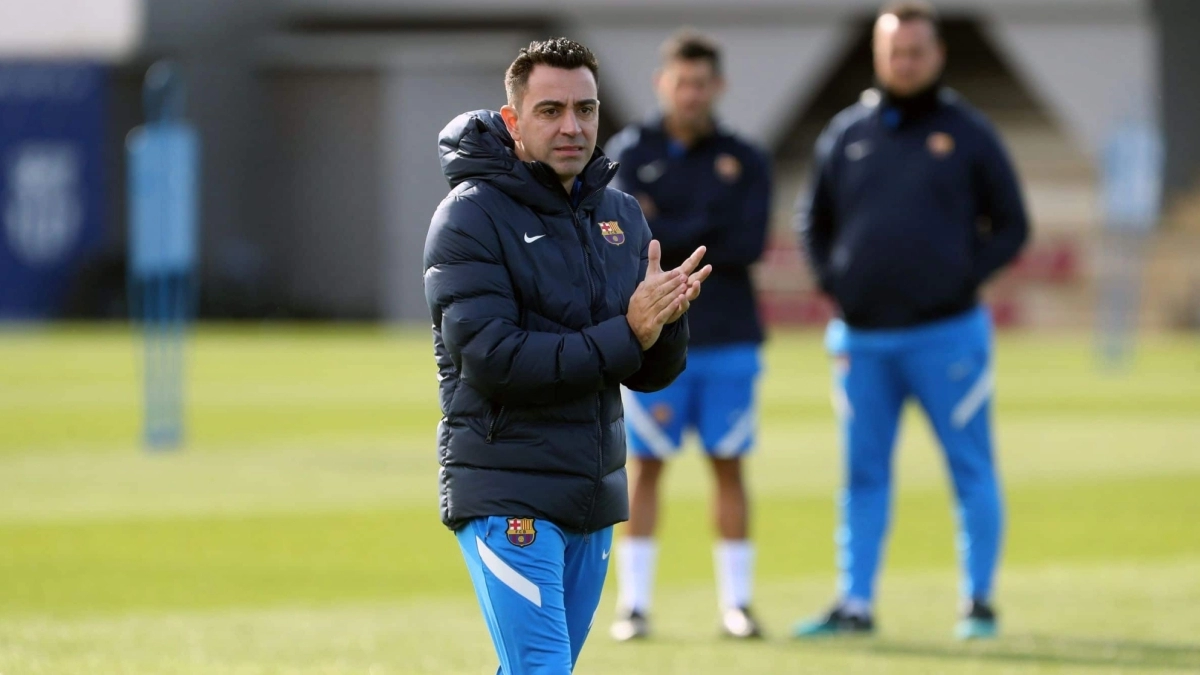 Xavi Hernández, candidate to lead the Tottenham bench | MBP School