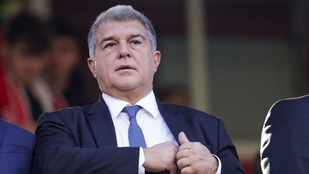 Laporta carga por la salida de Dro al PSG: “Fue una sorpresa muy desagradable” | El Mundo