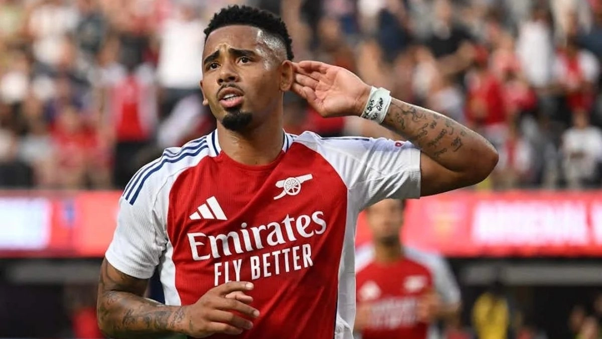 Gabriel Jesus celebra un gol con el Arsenal