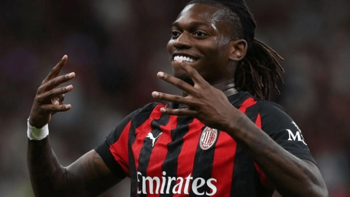 Offer of 100 million for Rafael Leao