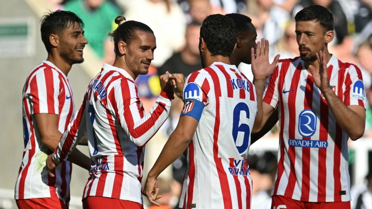 Atlético considers Giménez's farewell / Marca