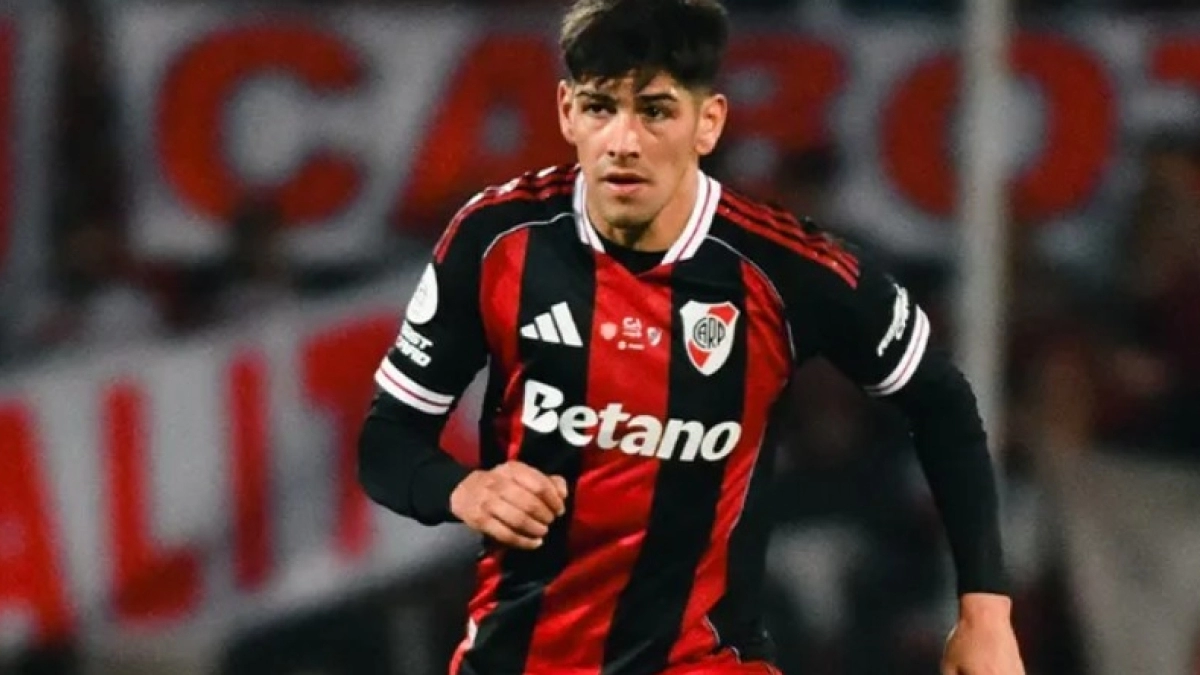 War in the Premier League for the signing of Lautaro Rivero