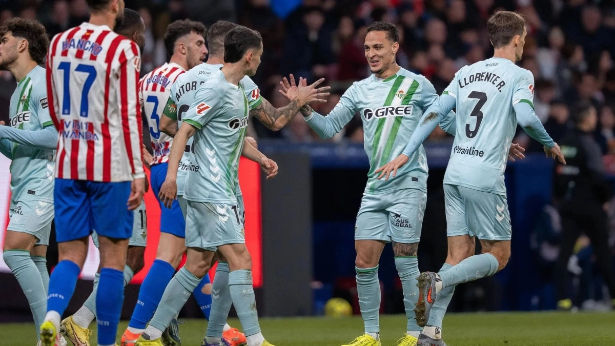 El Betis vuelve a ser vinculado con Troy Parrott / Onda Bética