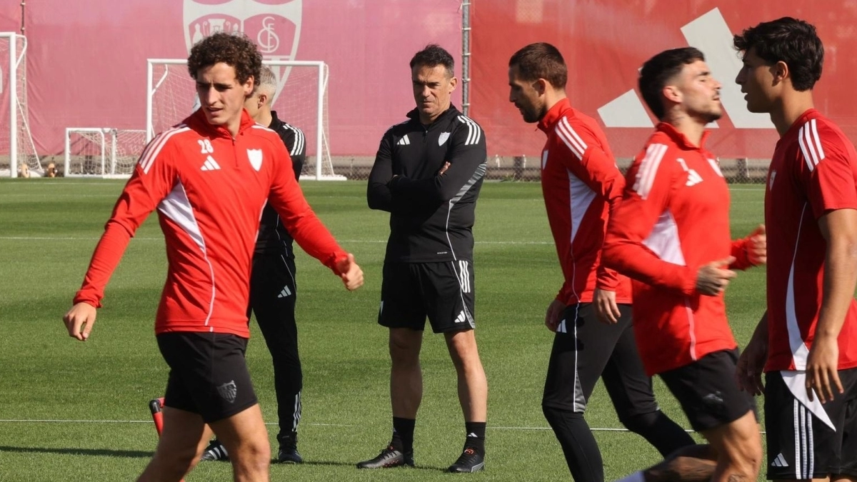 El Sevilla quiere a Armin Pecsi del Liverpool / Diario de Sevilla