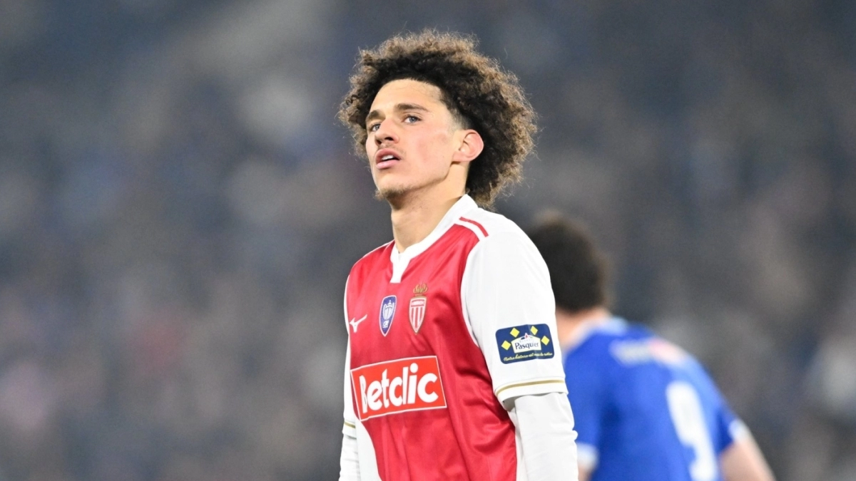 Manchester United goes after Maghnes Akliouche