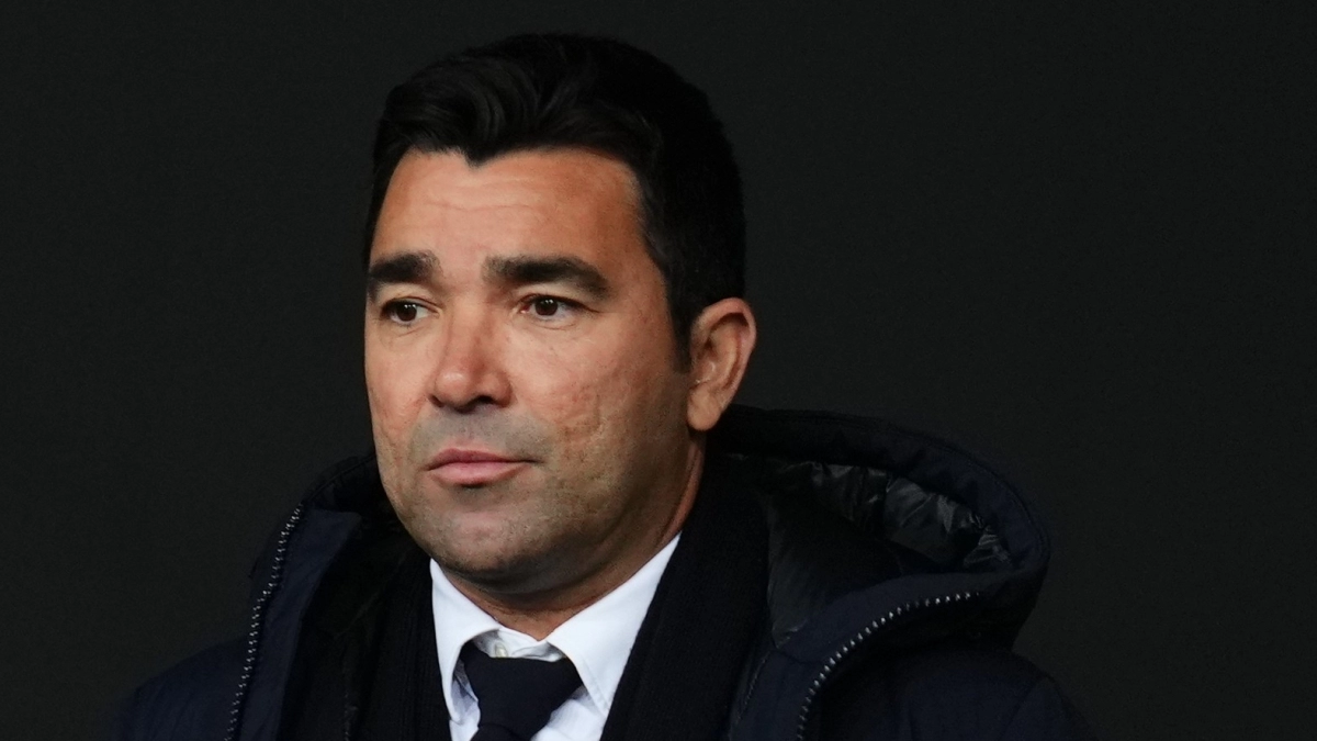 Deco vigila a 5 cracks del Tottenham