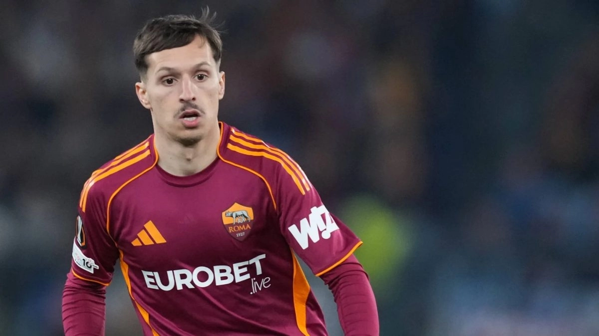 Bryan Zaragoza durante un partido de la Roma