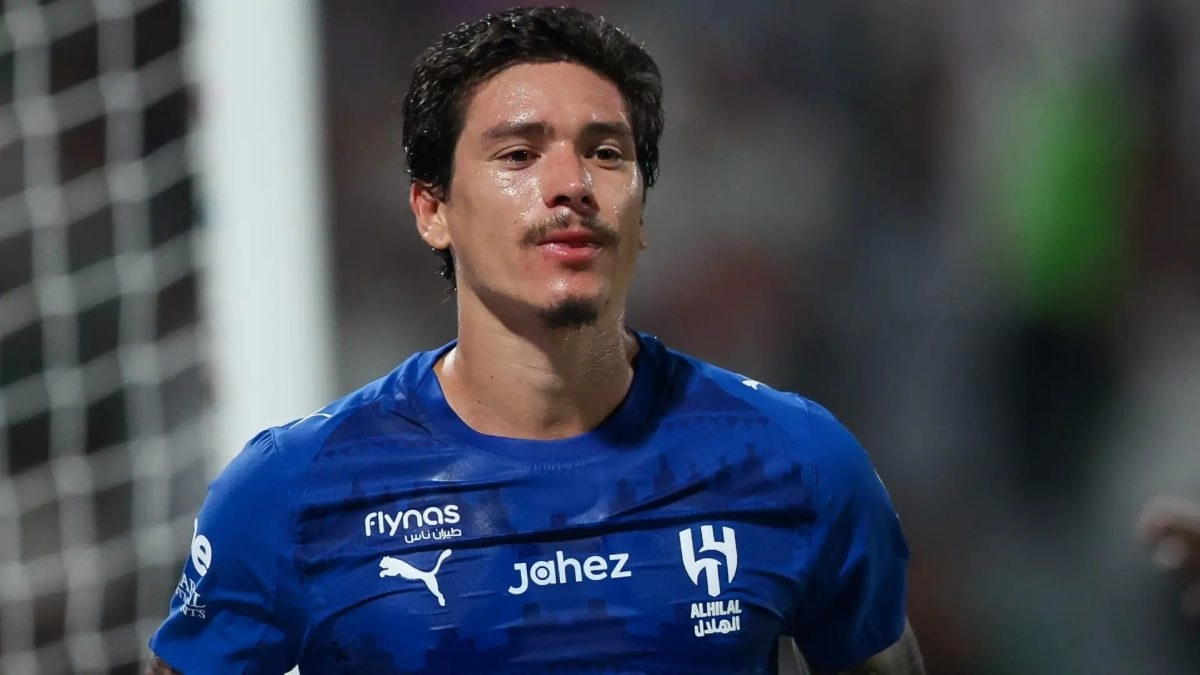 Darwin Núñez durante un partido con el Al Hilal