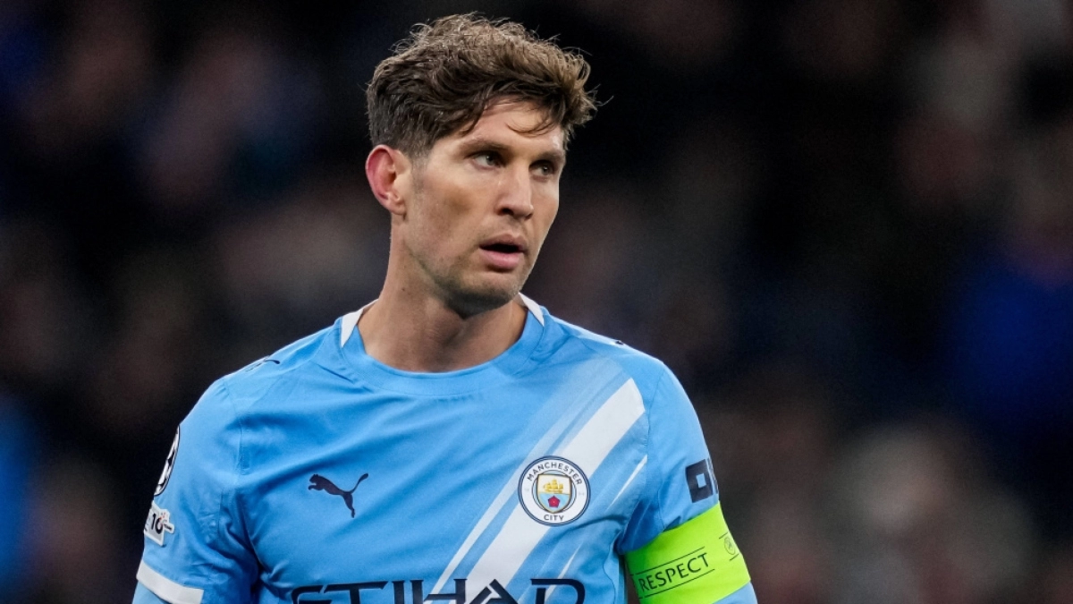 <p>John Stones offers himself to FC Barcelona</p>