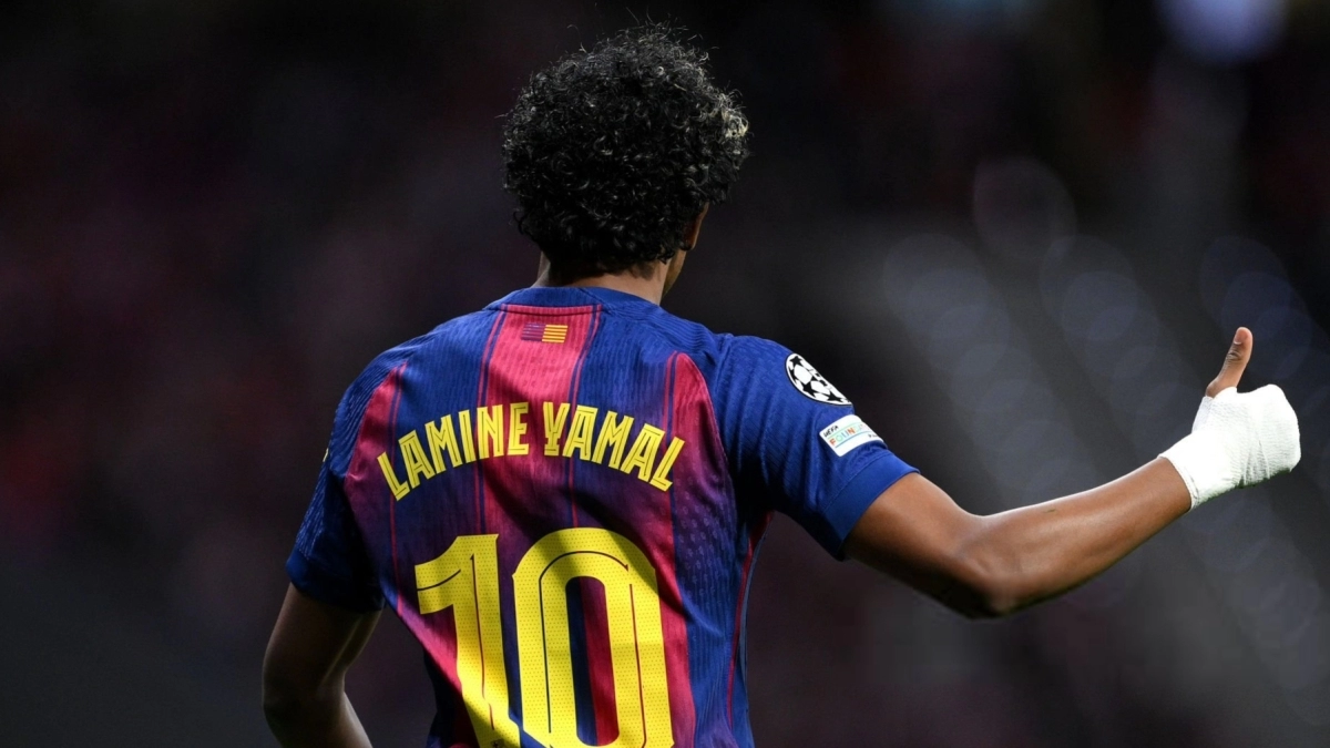 Flick pide el fichaje de un socio ideal para Lamine Yamal