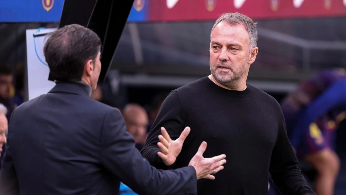 Hansi Flick antes de un partido del FC Barcelona