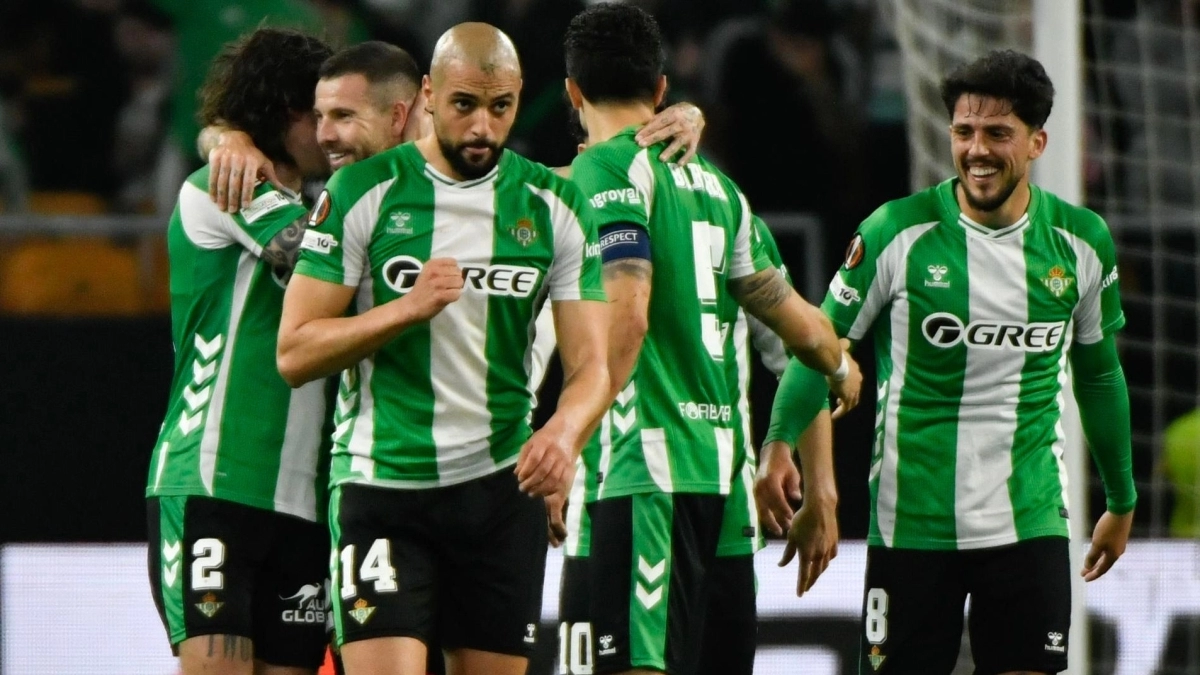 El Betis tiene una oferta por Nelson Deossa / Eldesmarque