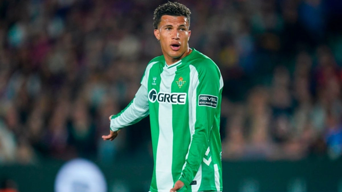 <p>Nelson Deossa during a Real Betis match</p>