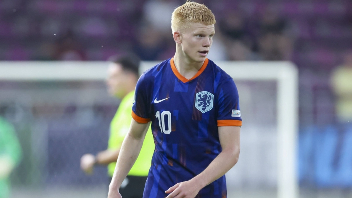 Real Madrid offers €50M for Kees Smit.