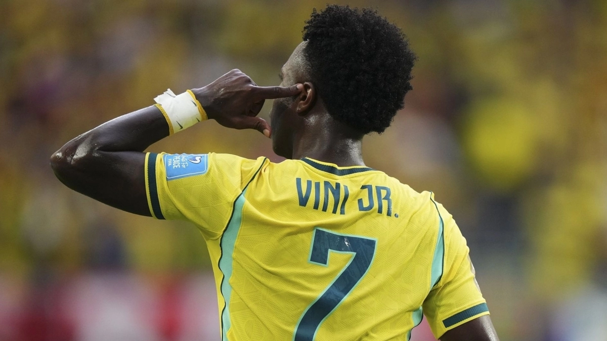 Vinicius pide al Real Madrid que fiche a Bruno Guimaraes / Eldesmarque