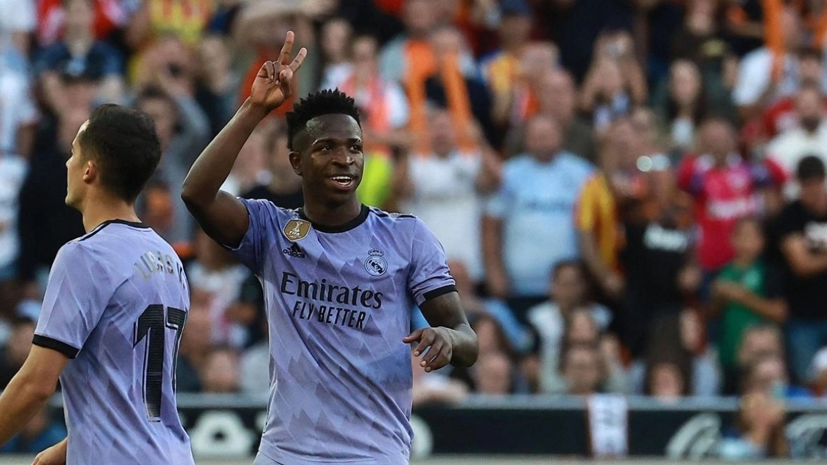 Florentino mete prisa a Vinicius con su renovación en el Real Madrid / Elperiodico