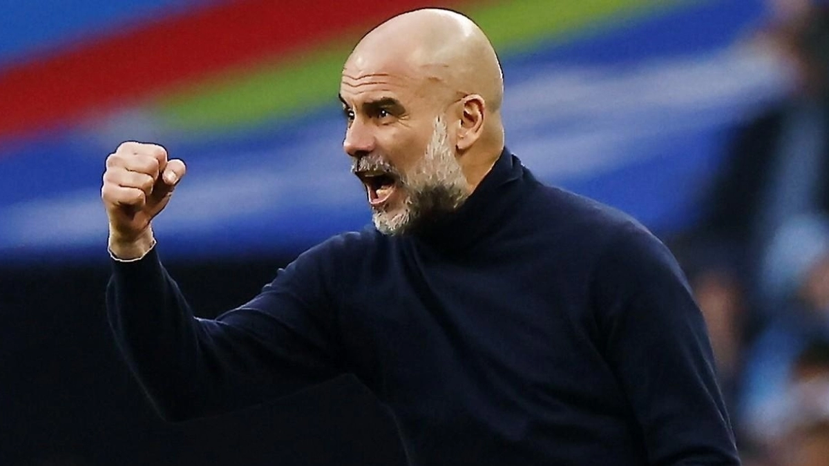 Guardiola ve a Bernardo en el Barcelona / Sport