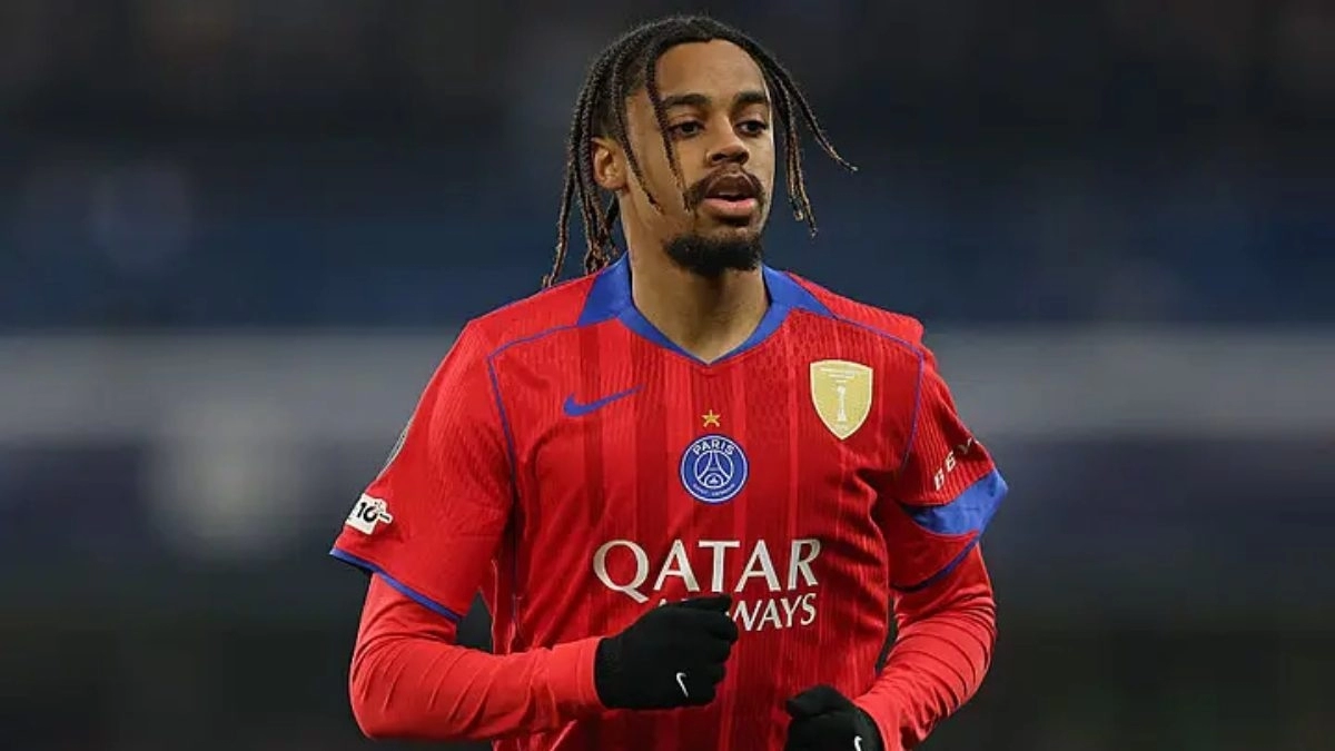 Bradley Barcola during a match with PSG