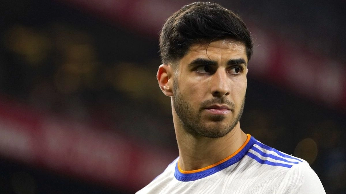 Marco Asensio durante un partido con el Real Madrid