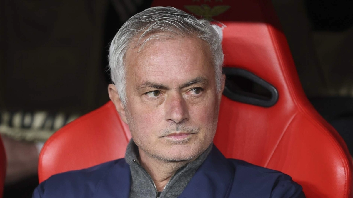 Real Madrid: Mourinho pide un nuevo central para reforzar la defensa