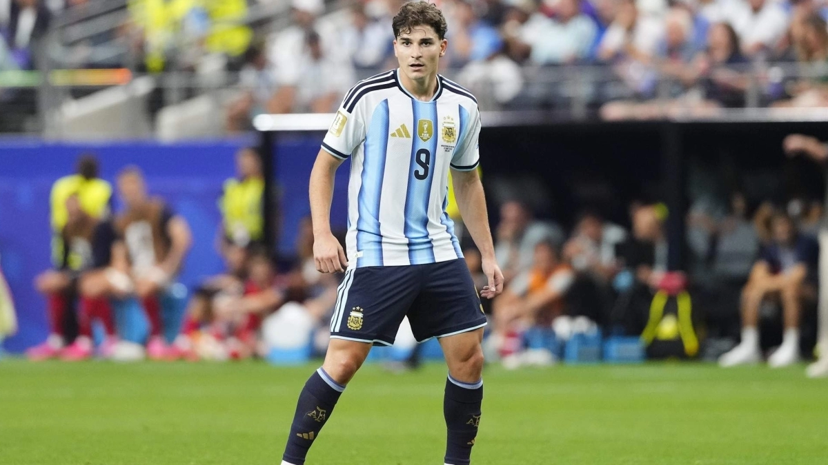 El Atlético de Madrid se planta con Julián Álvarez