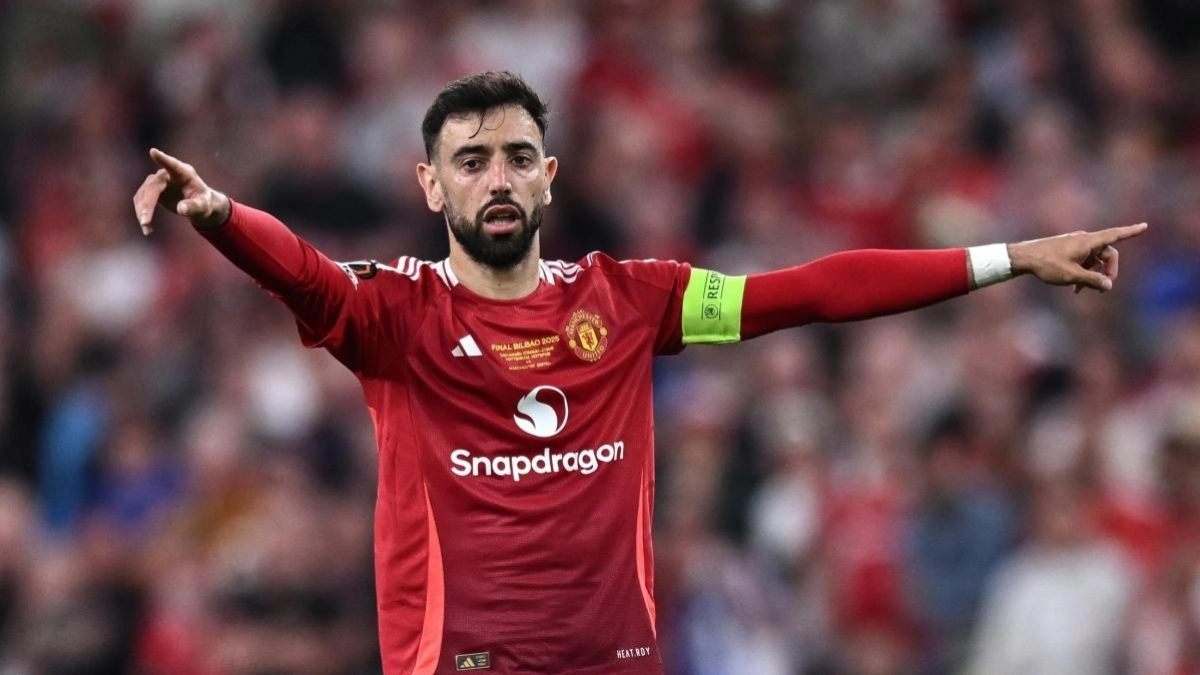 Bruno Fernandes durante un partido con el Manchester United