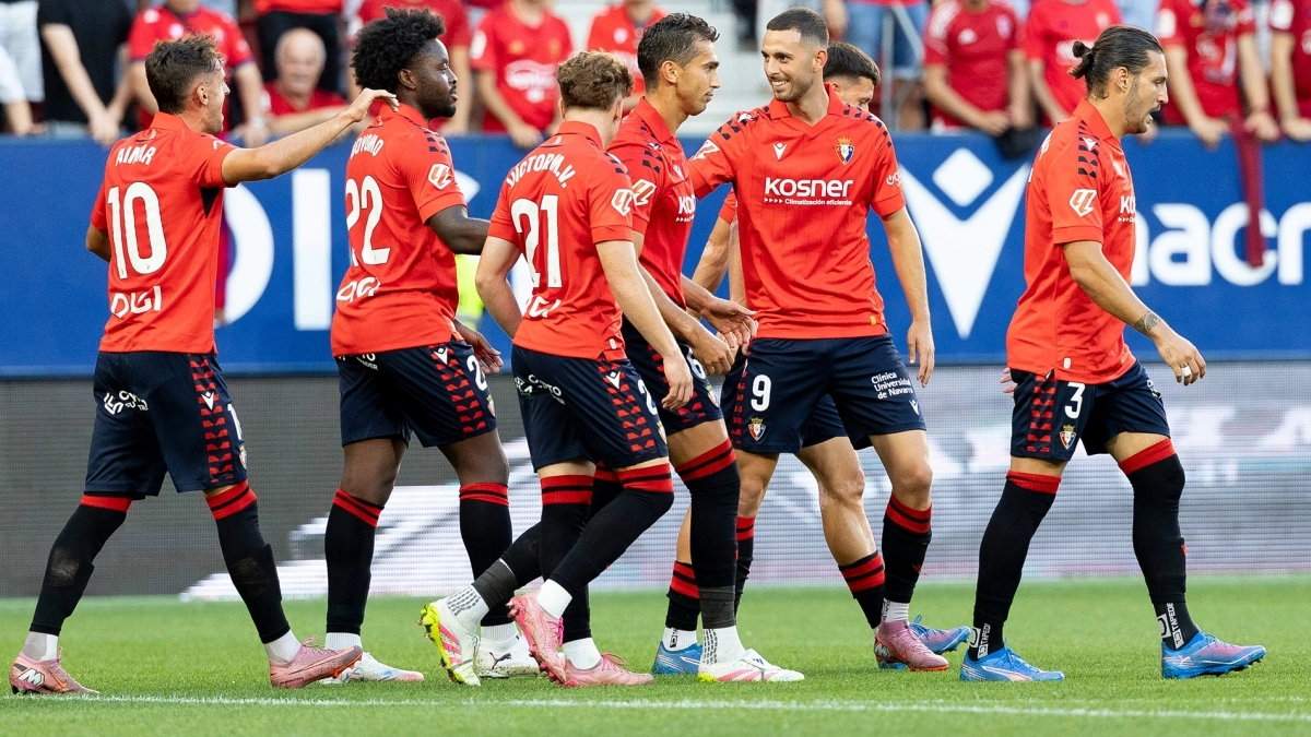 El Osasuna estudia un fichaje sorpresa para la defensa