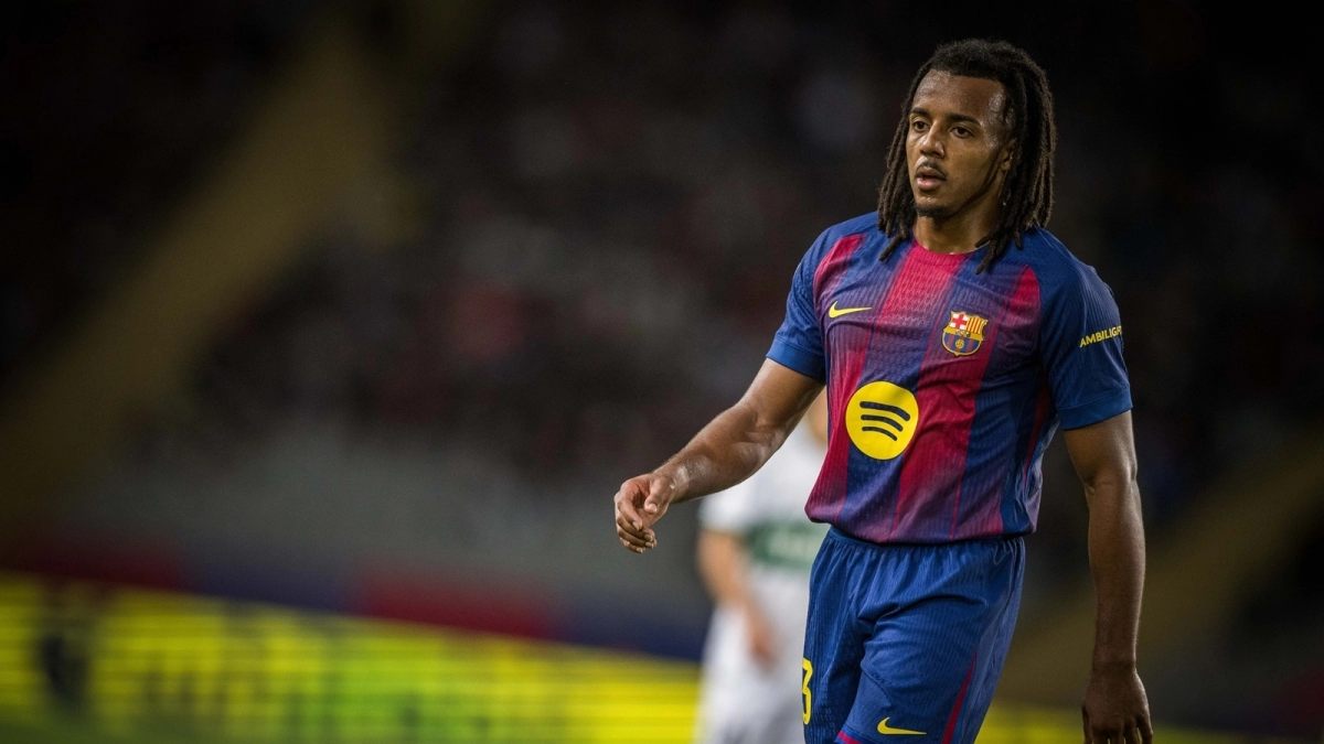 Barcelona listens to offers for Jules Koundé / FCBarcelona.es