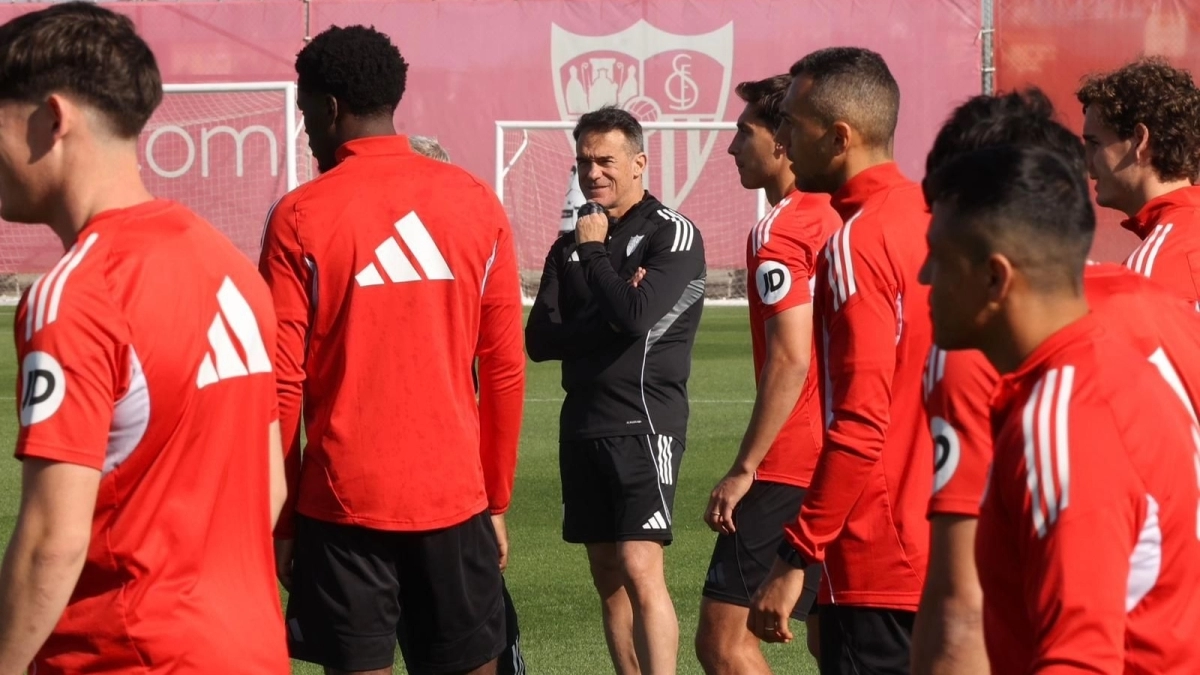 Sevilla sets sights on Nail Umyarov, the new Russian pearl / Diario de Sevilla
