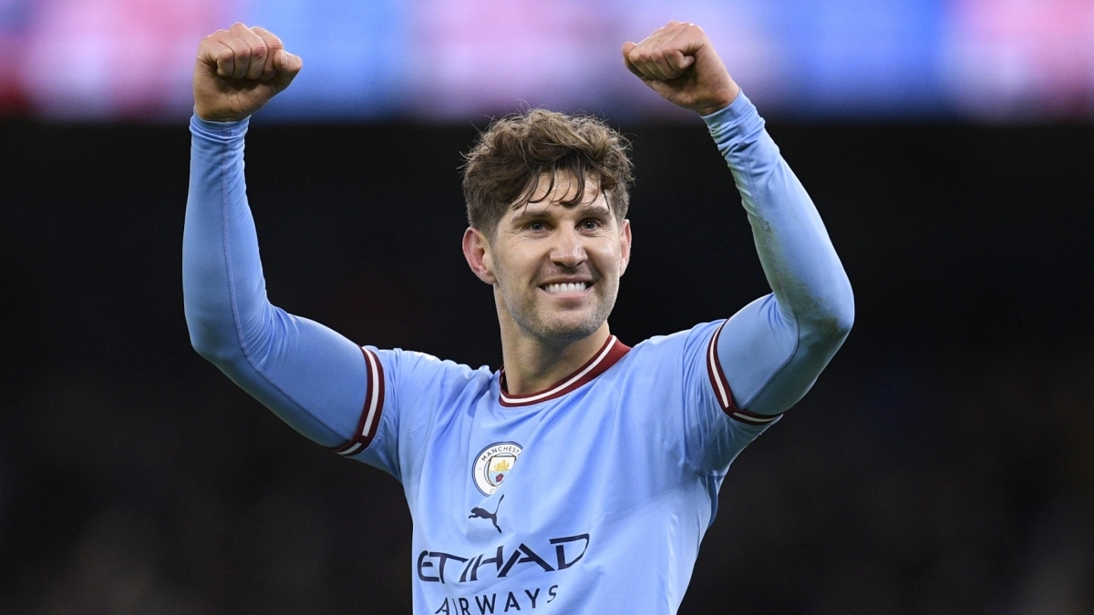 John Stones es agente libre / Getty Images