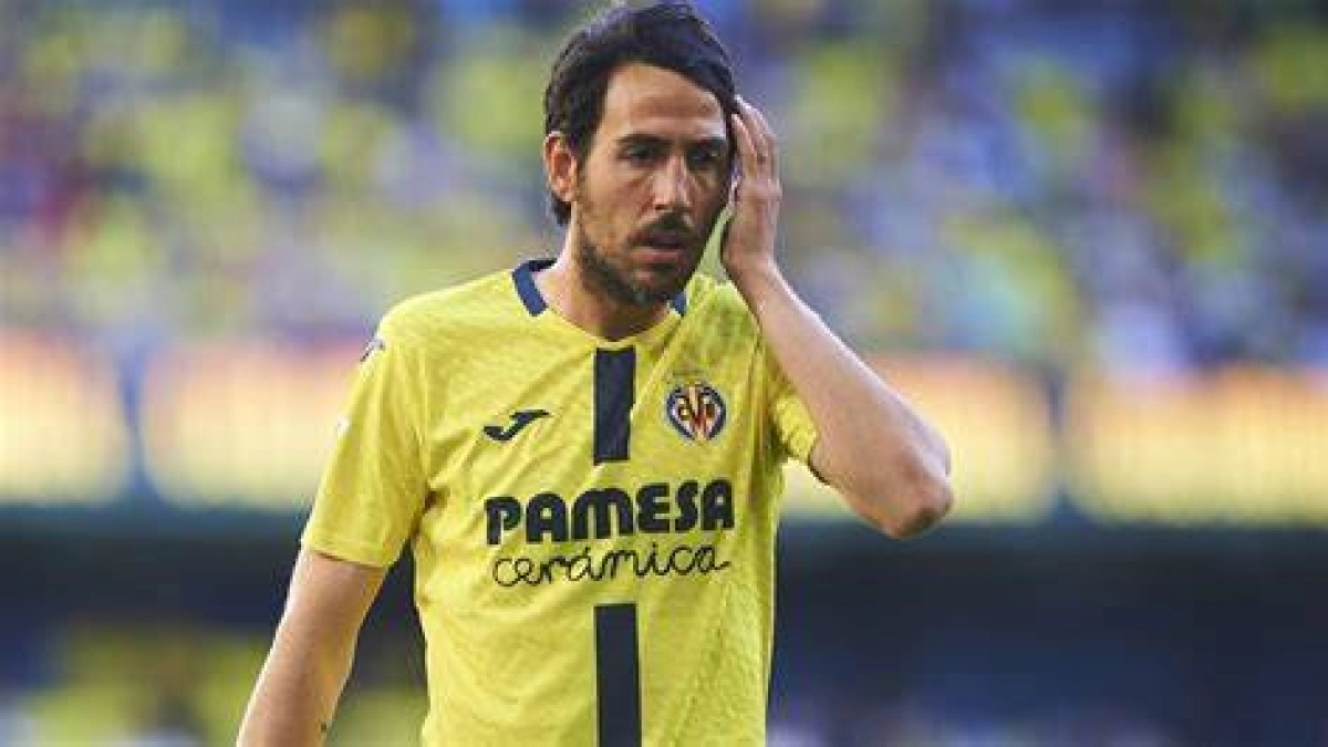 Dani Parejo se marcha libre del Villarreal / Imago