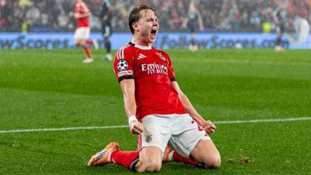 Andreas Schjelderup está en el mercado tras su buen Mundial con Noruega / Bola na Rede