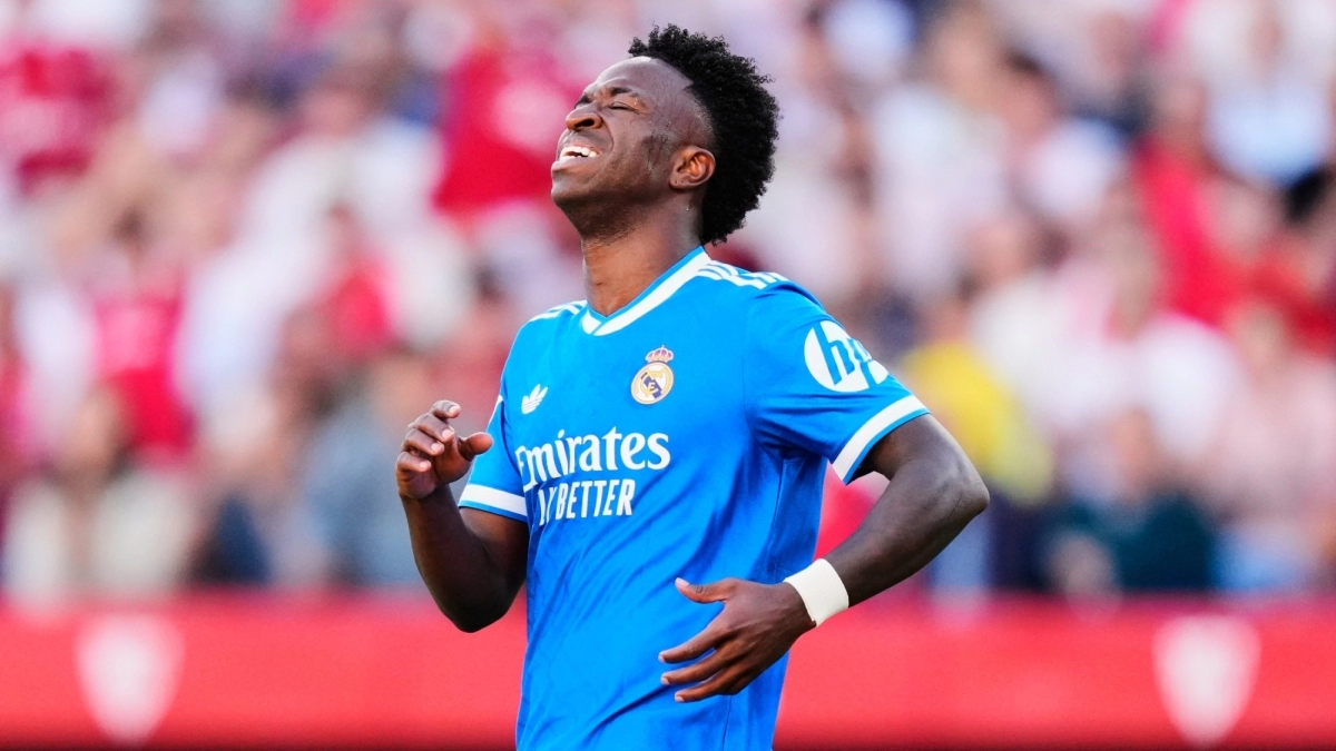 La salida de Vinicius se calienta / Marca