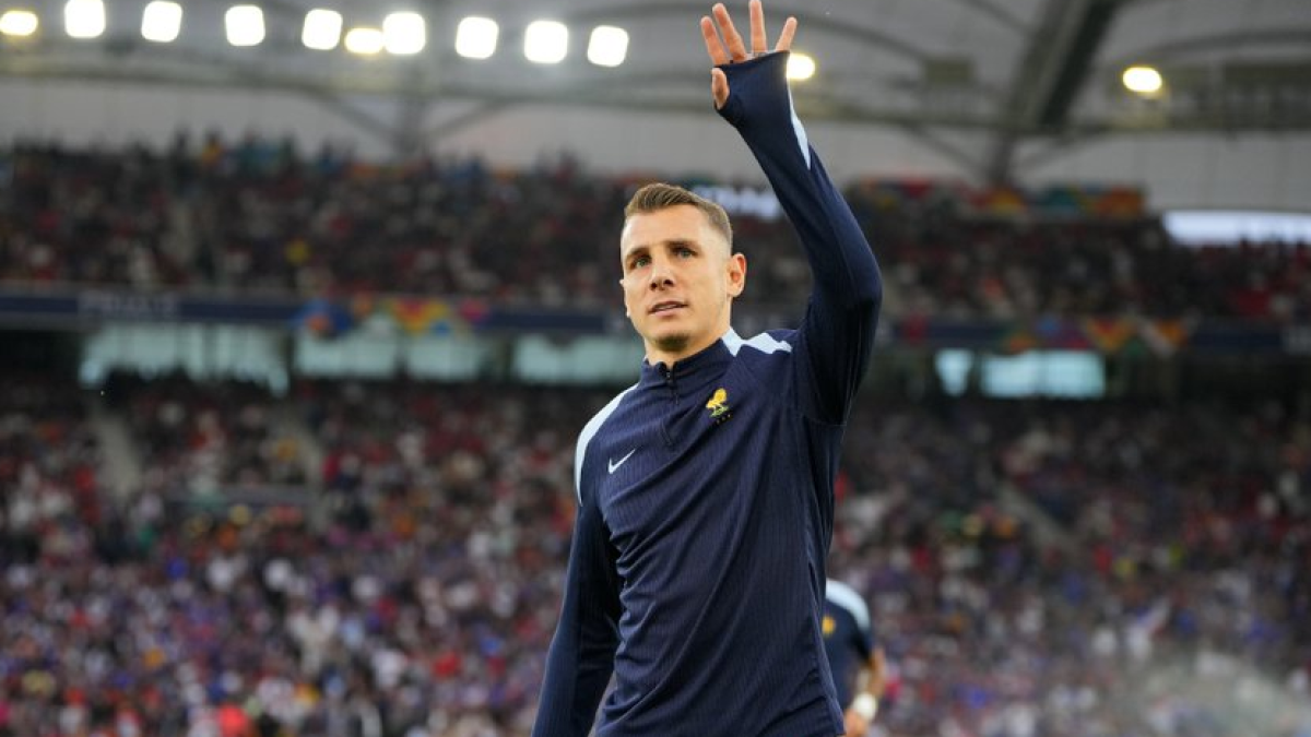 El Aston Villa elige al sustituto de Lucas Digne