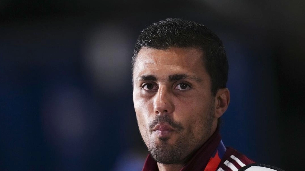 El City pone fecha límite para vender a Rodri