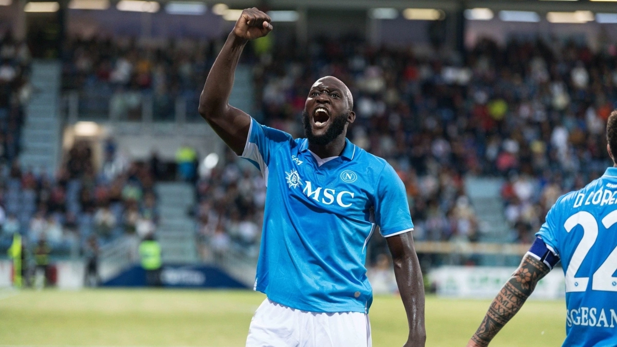 Romelu Lukaku celebra un gol con el Nápoles / CFP
