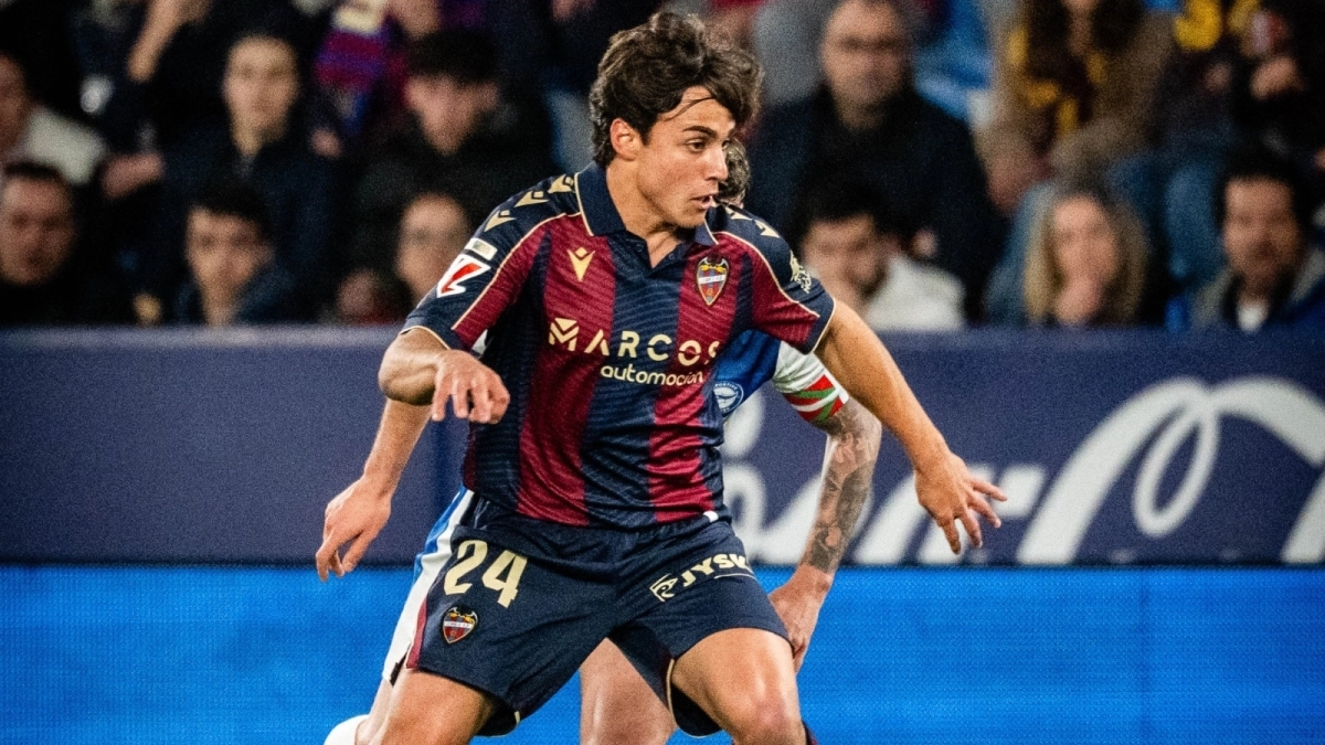El Sevilla quiere la vuelta de Carlos Álvarez / Mundo Levante