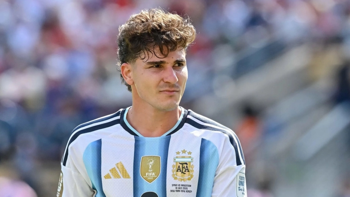 El Arsenal vuelve a la carga por Julián Álvarez