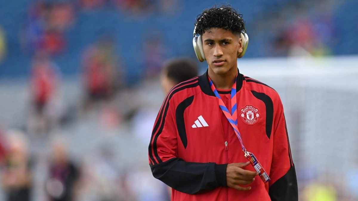 JJ Gabriel quiere salir del Manchester United / Getty Images