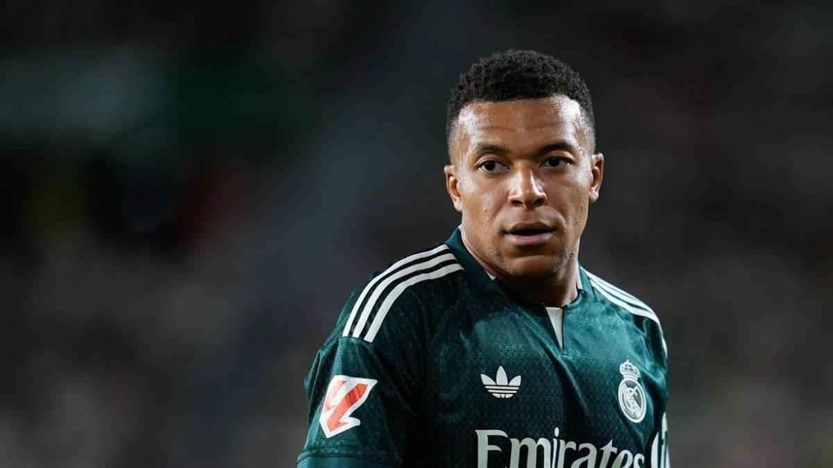 Kylian Mbappé respira tranquilo, su lesión queda en un susto / Sport