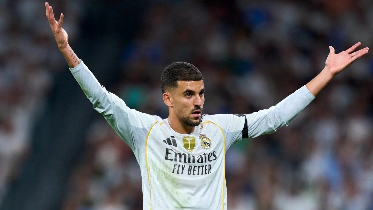 El Real Betis cierra el regreso de Dani Ceballos